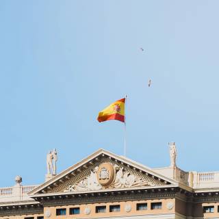 Spanish flag 4k wallpaper