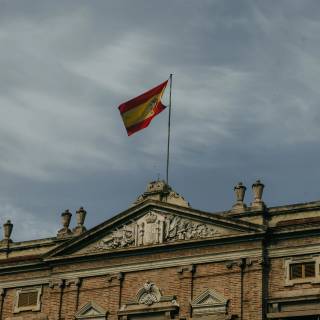 Spanish flag 4k wallpaper
