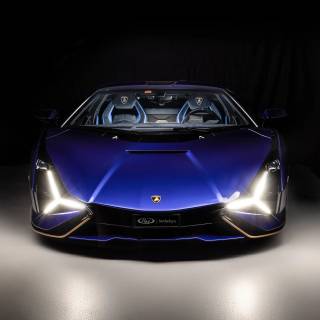 Blue Lambo 4k wallpaper