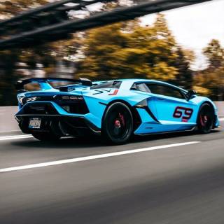 Aventador SVJ phone wallpaper
