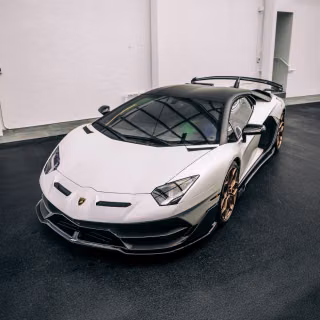 Aventador SVJ phone wallpaper
