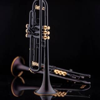 Trumpet phone wallpaper