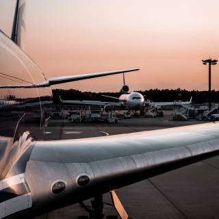 Phone aeroplane wallpaper