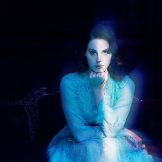 Lana Del Rey aesthetic desktop wallpaper