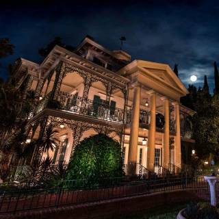 Mansion mobile wallpaper