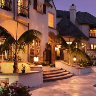 Mansion mobile wallpaper