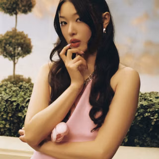 Jeong Yoonchae wallpaper
