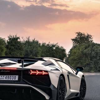 Lamborghini SV mobile wallpaper