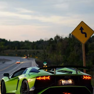 Lamborghini SV mobile wallpaper