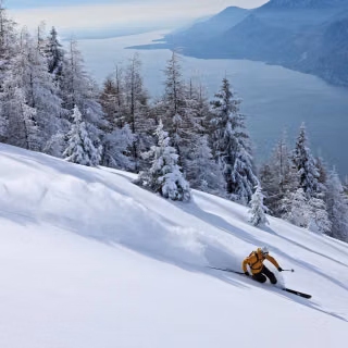 Ski desktop wallpaper