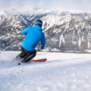 Ski desktop wallpaper