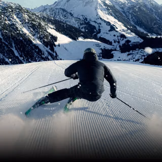 Ski desktop wallpaper