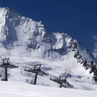Ski desktop wallpaper