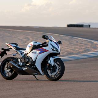 Honda cbr 1000 rr wallpaper