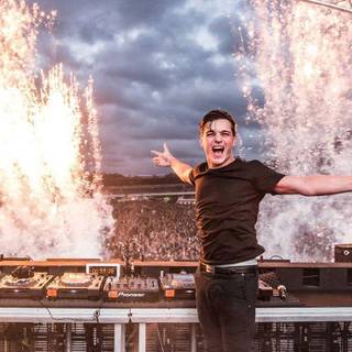 Martin Garrix wallpaper