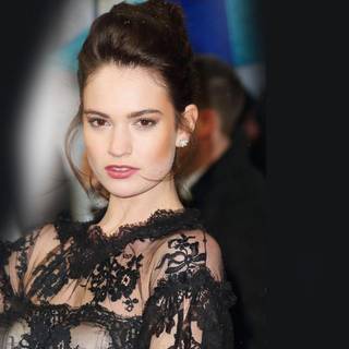 Lily James wallpaper