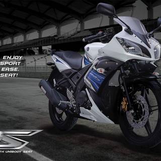 Yamaha YZF-R15 wallpaper