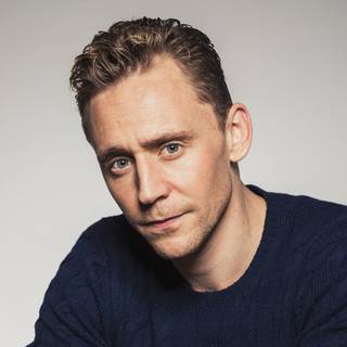 Tom Hiddleston wallpaper