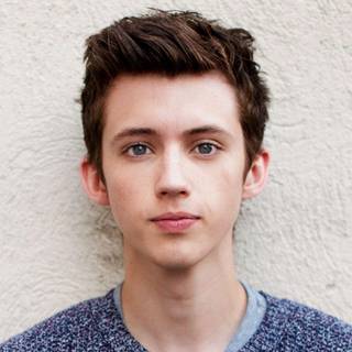 Troye Sivan wallpaper