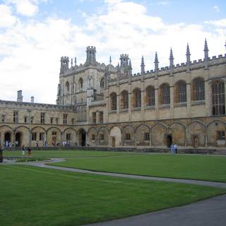 Harvard University wallpaper