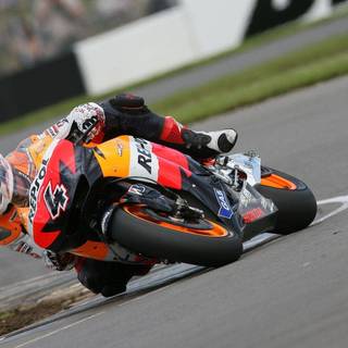 Andrea Dovizioso wallpaper