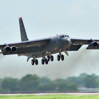 Boeing B-52 Stratofortress wallpaper