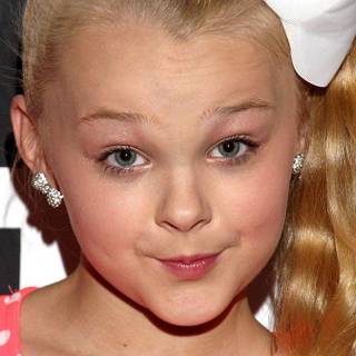 JoJo Siwa wallpaper
