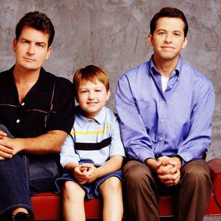 Two and a Half Men wallpaper