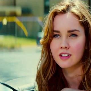 Liana Liberato wallpaper