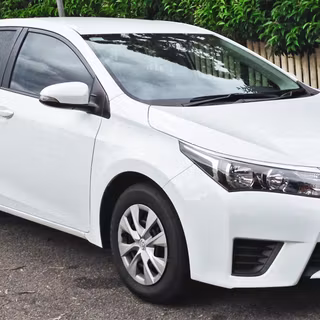 Toyota Corolla XLi wallpaper