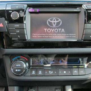 Toyota Corolla XLi wallpaper