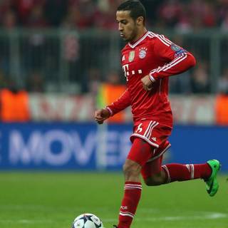 Thiago Alcântara wallpaper