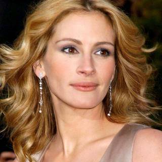 Julia Roberts wallpaper