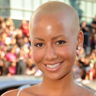 Amber Rose wallpaper