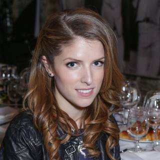 Anna Kendrick 2017 wallpaper