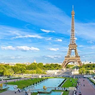 Eiffel Tower HD wallpaper