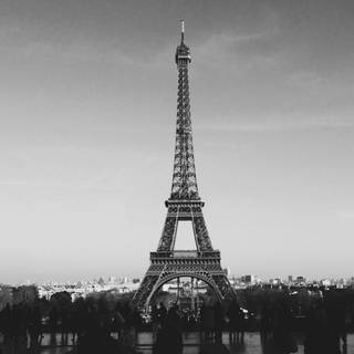 Eiffel Tower HD wallpaper