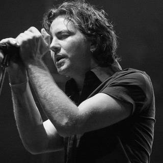 Eddie Vedder wallpaper