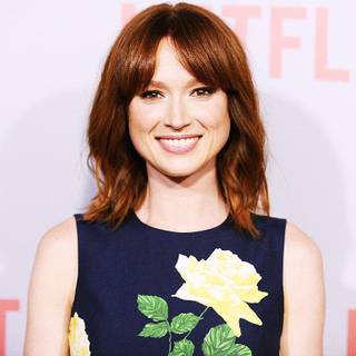 Ellie Kemper wallpaper