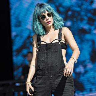 Halsey 2018 wallpaper