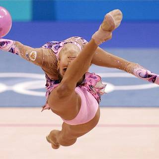 Rhythmic gymnastics wallpaper