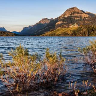 Waterton Lakes National Park wallpaper