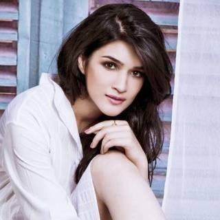 Kriti Sanon wallpaper