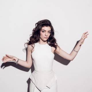 Lorde wallpaper