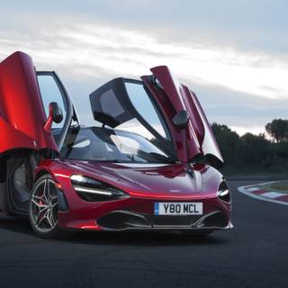 McLaren 720S wallpaper