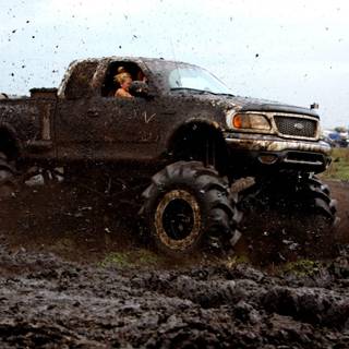 Mud trucks wallpaper