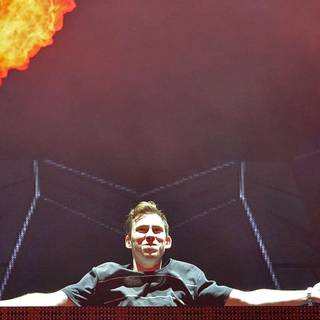 DJ Hardwell wallpaper
