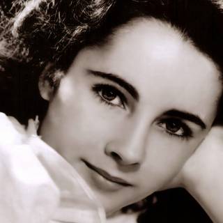 Elizabeth Taylor wallpaper
