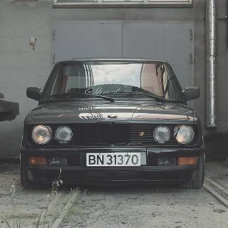 BMW E28 wallpaper