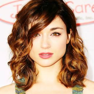 Crystal Reed wallpaper